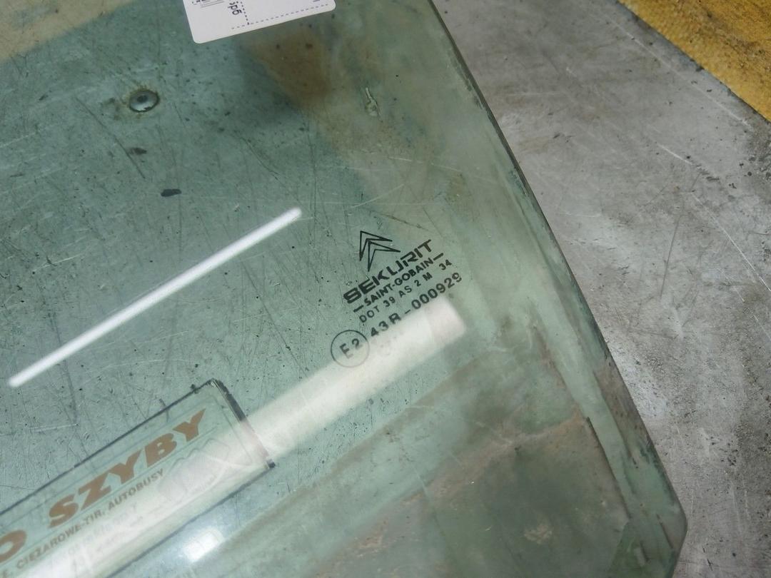 Стекло двери передней левой SFABJN Citroen C5 купить