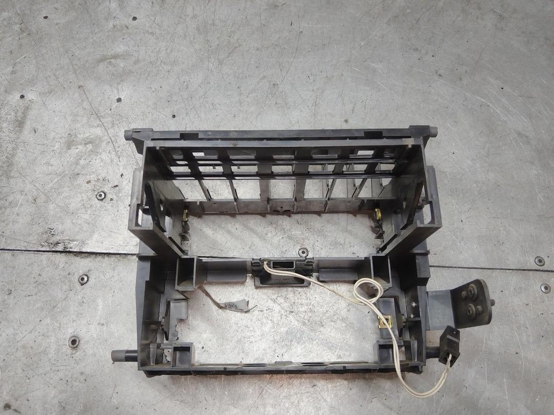 Рамка под магнитолу 7KXHJ7 Audi A4 купить с доставкой