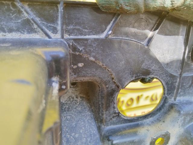 Ниша запасного колеса DMSIYI Renault Grand Scenic купить в магазине запчастей бу