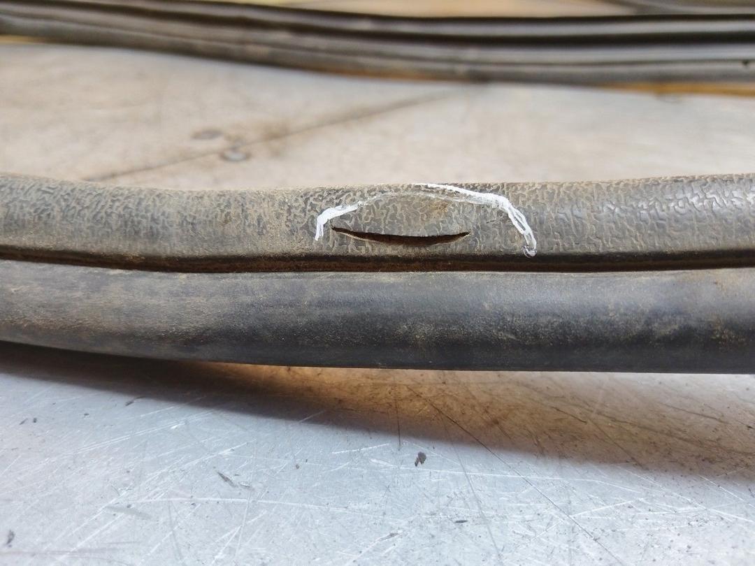 Уплотнитель двери передней левой TVCCOT Peugeot Partner купить