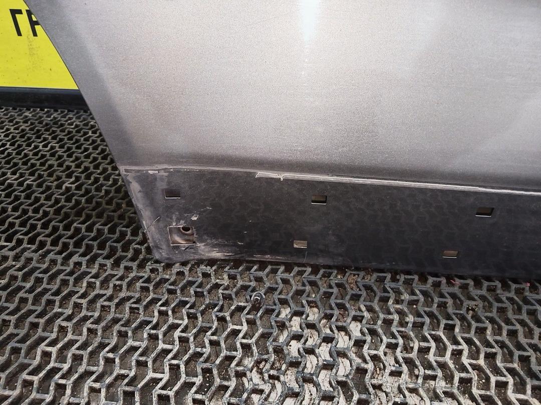 Дверь задняя правая DF003K Kia Sorento купить в магазине запчастей бу