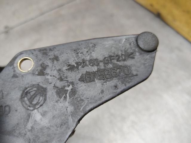 Защита (кожух) ремня ГРМ IBY441 Alfa Romeo 147 купить с доставкой