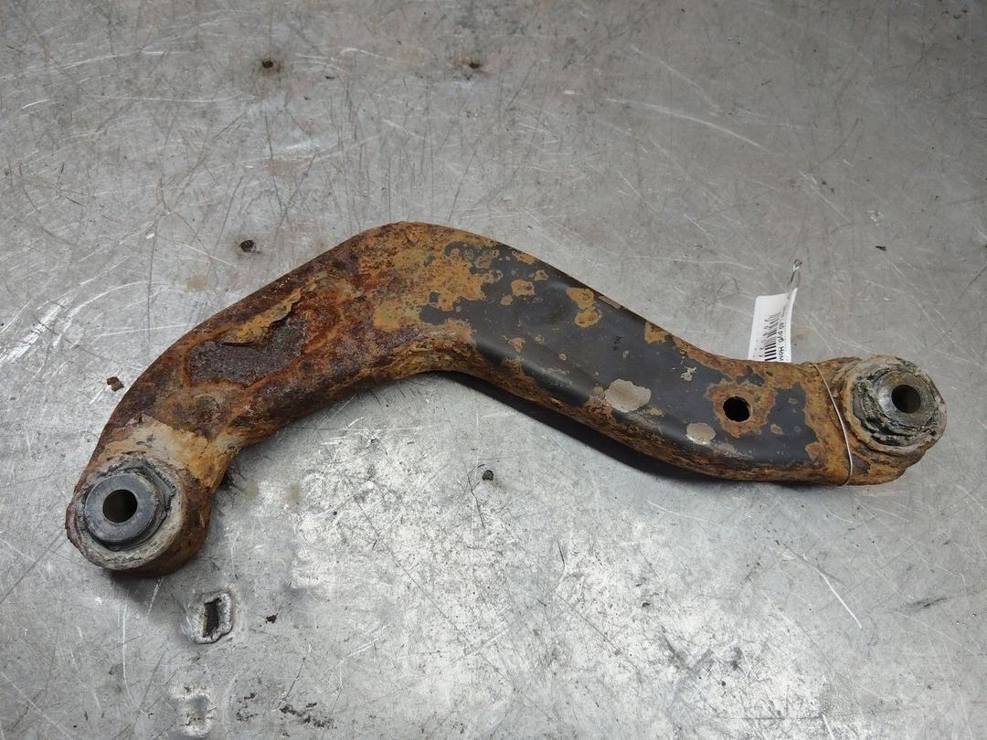 Рычаг задний правый XAY0XF Audi A4 купить