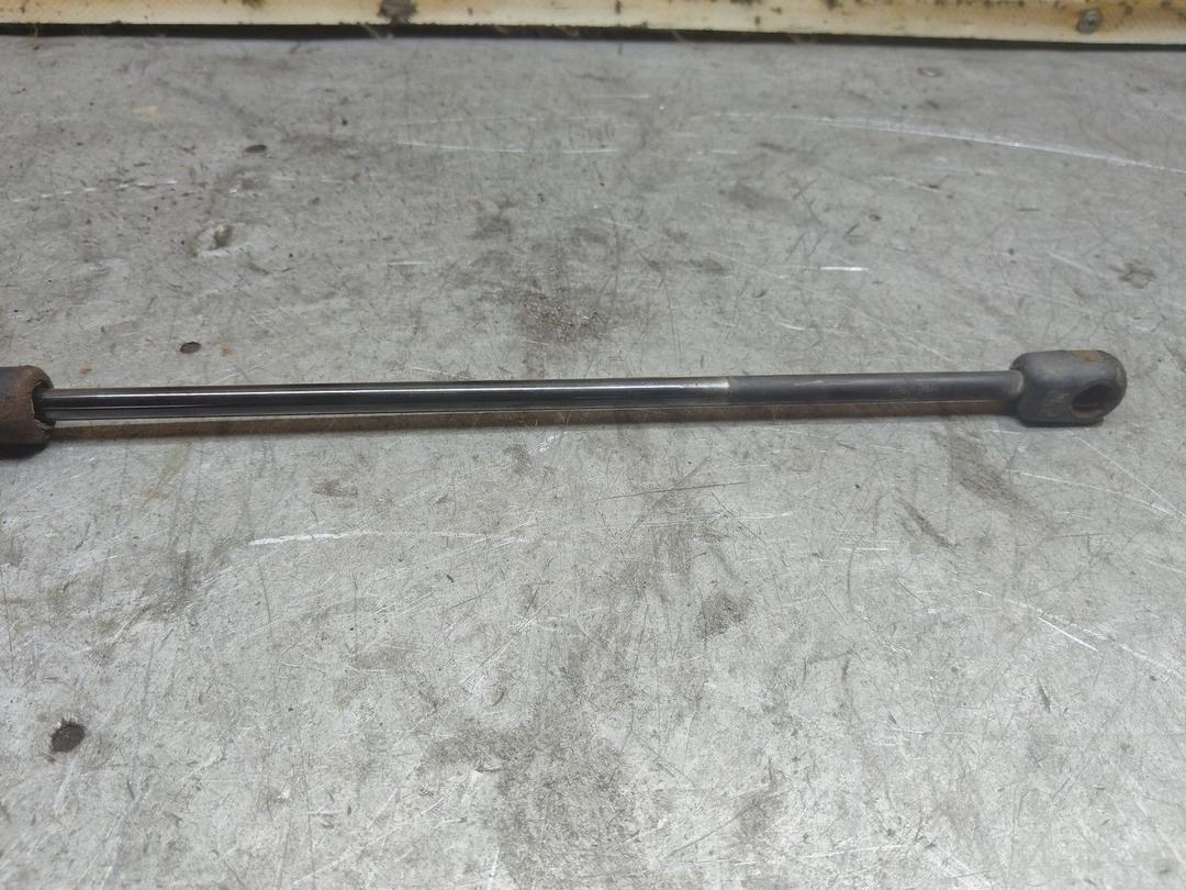 Амортизатор крышки багажника (3-5 двери) GBZTPM Ford Mondeo купить