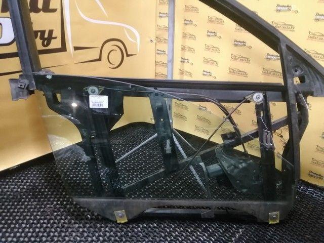 Стекло двери передней правой ZI0QPK Audi A6 - Фото 1