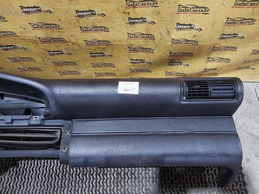 Панель передняя салона (торпедо) H1B18E Audi 100 undefined