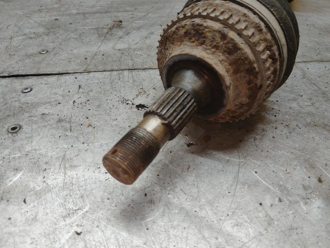 Полуось передняя правая (приводной вал, ШРУС) R95F7Q Peugeot 406 - Фото 2