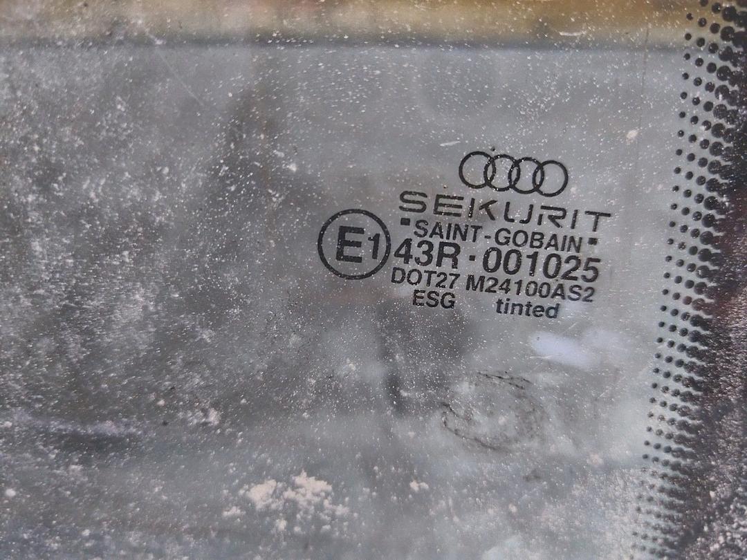 Стекло двери задней правой 9948AD Audi A8 купить с доставкой