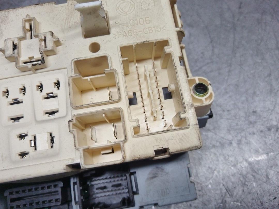 Блок предохранителей 1J9SFE Alfa Romeo 147 купить в магазине запчастей бу