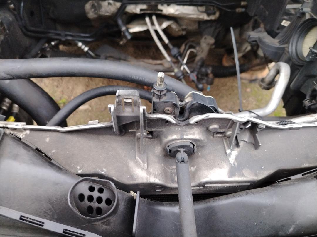 Замок капота 0QINL7 Ford C-Max купить