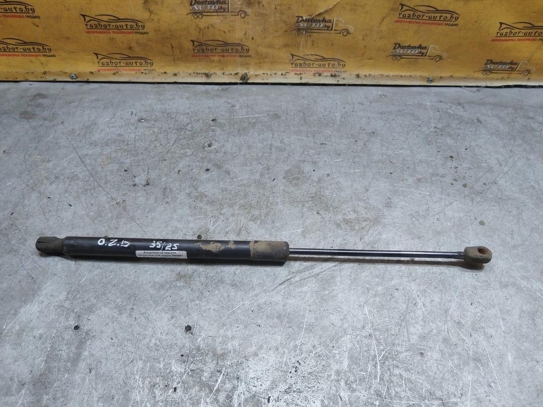 Амортизатор крышки багажника (3-5 двери) 8908BT Opel Zafira