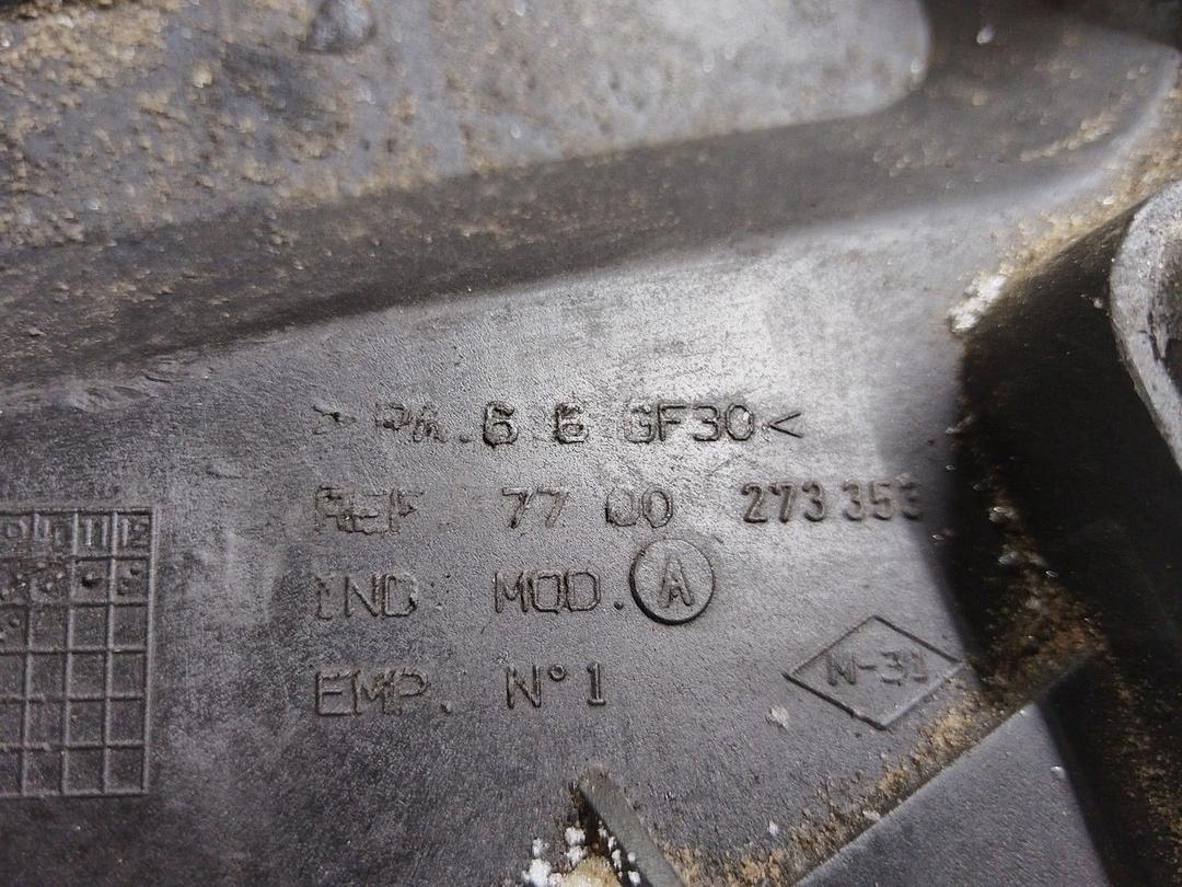 Защита (кожух) ремня ГРМ NFZDWU Renault Megane undefined