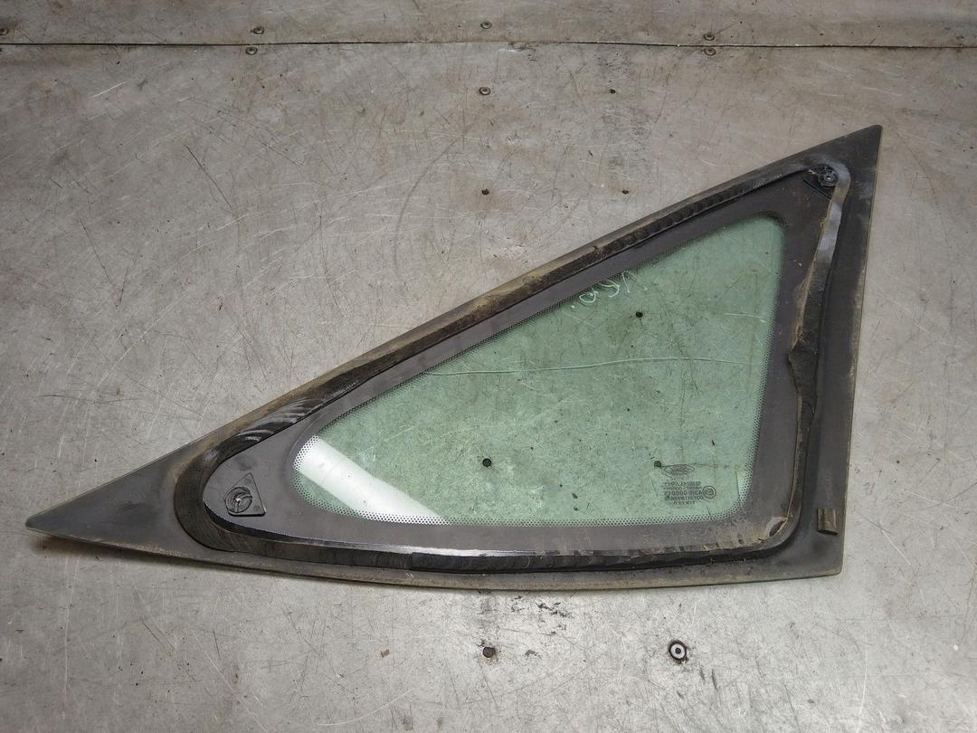 Стекло кузовное боковое левое Z7P1BC Ford Focus купить с доставкой