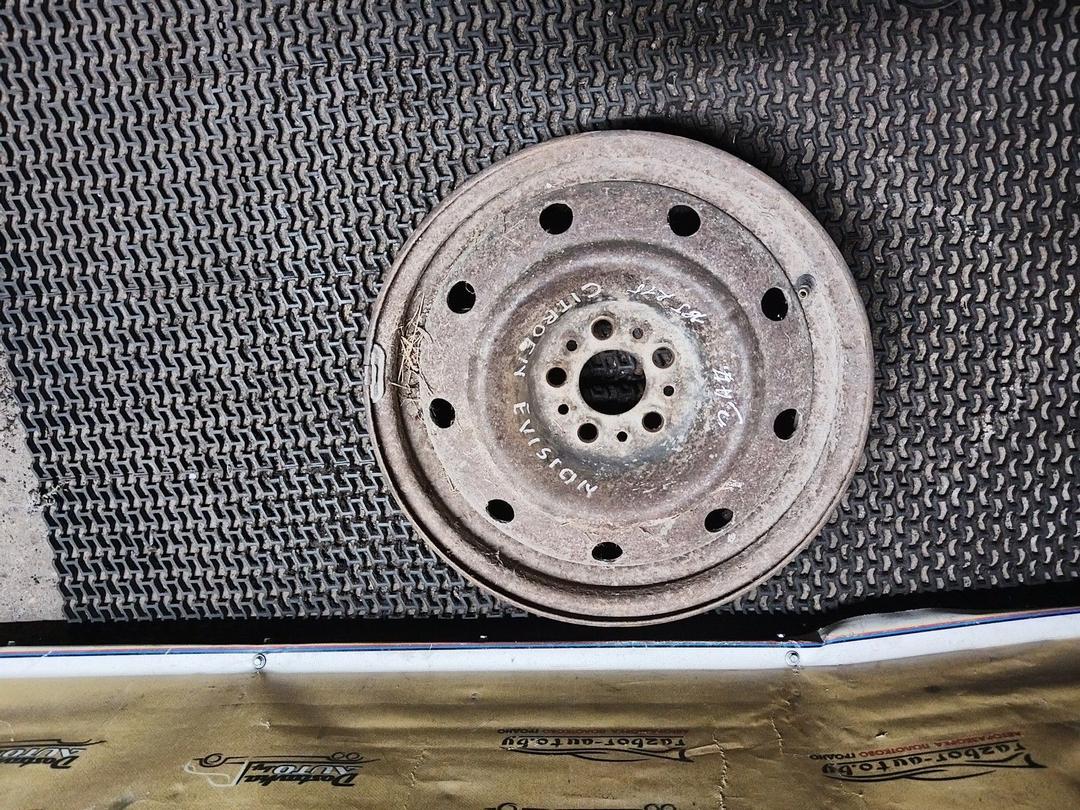 Диск штампованный R15    GCJHD3 Citroen Evasion