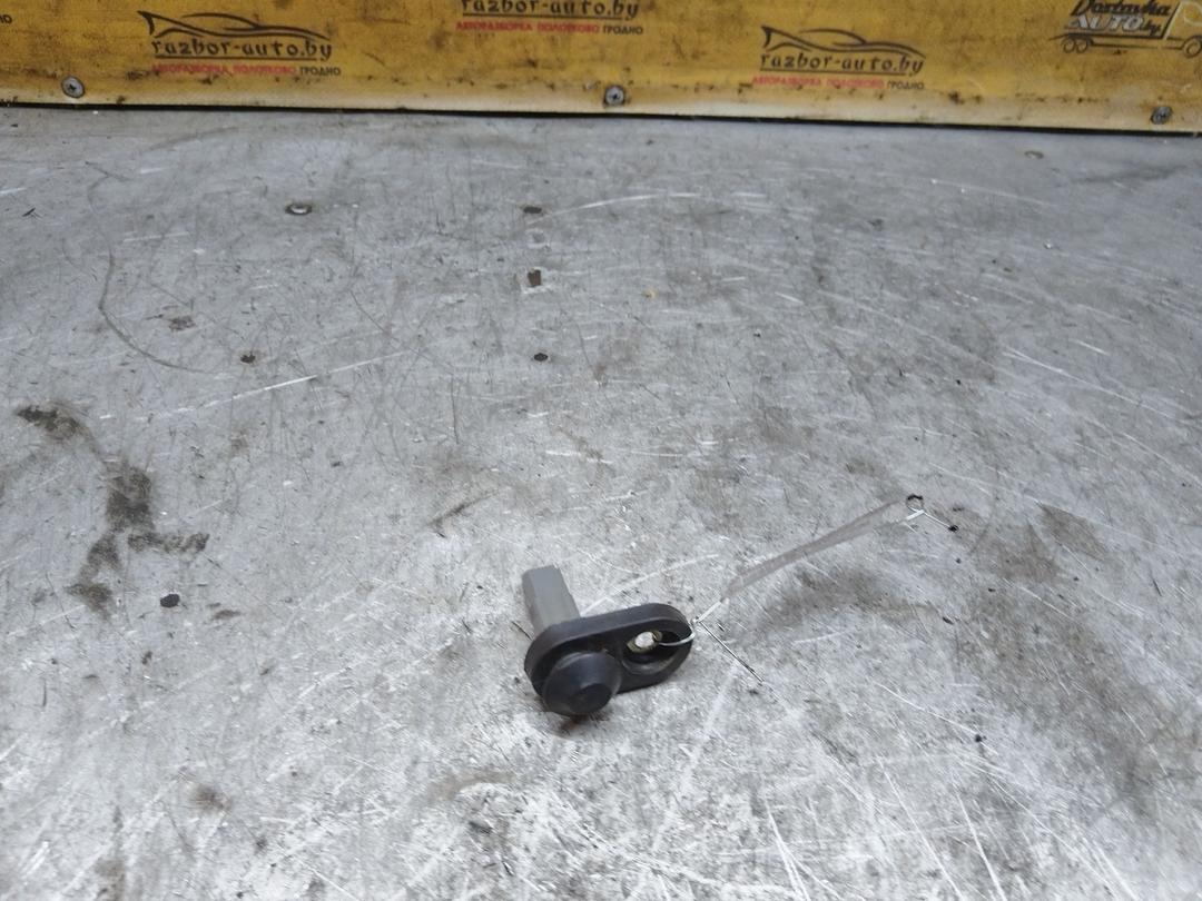 Выключатель концевой (концевик) O9ALIP Toyota Corolla купить в магазине запчастей бу