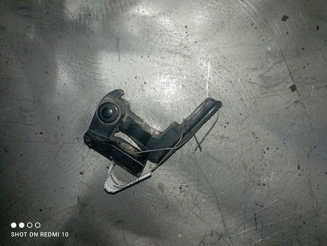 Петля двери передней правой Z77KAM Audi A4 - Фото 2