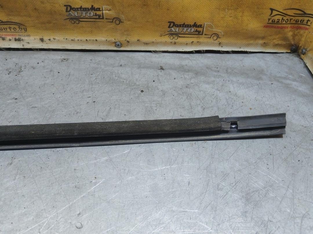 Ремень безопасности задний правый 5O8H9T Alfa Romeo 147 купить на авторазборке