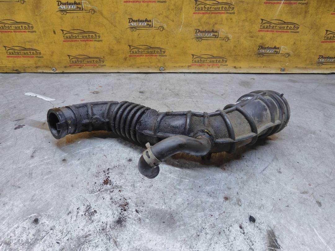 Патрубок воздушного фильтра V26DM6 Nissan Note купить