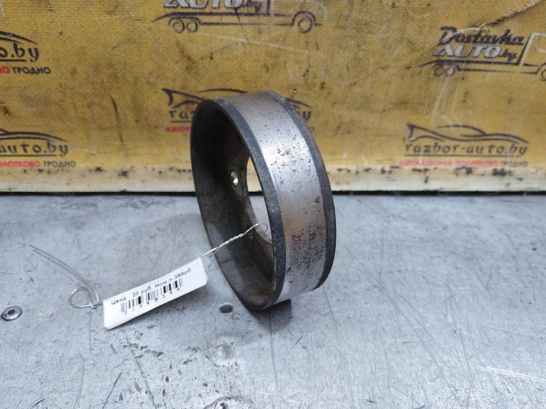 Шкив помпы KRFQT0 Renault Laguna купить