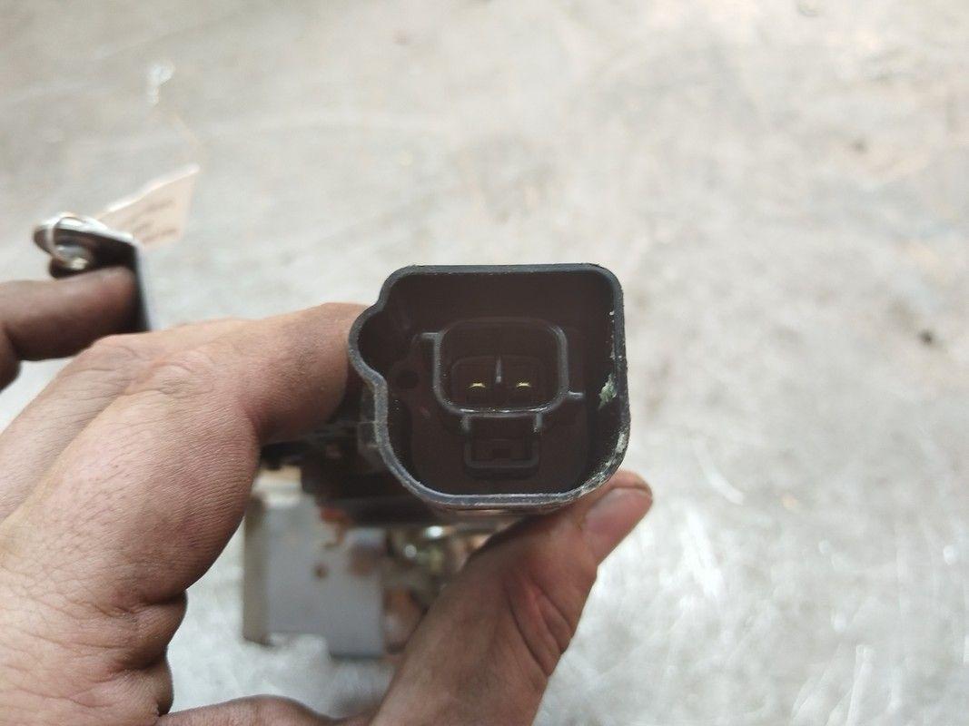 Замок двери задней правой 8XONV7 Toyota Aygo - Фото 3