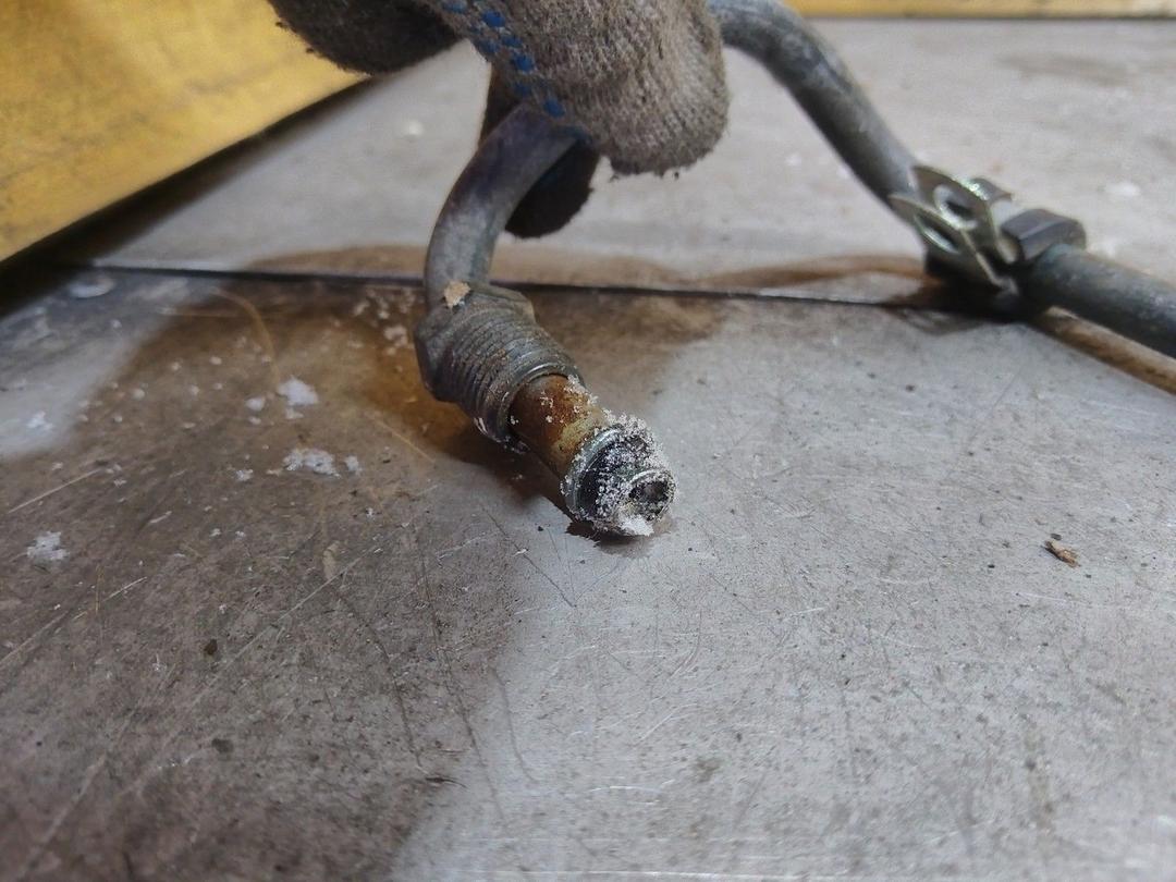 Трубка гидроусилителя V0I4TQ Renault Laguna купить с доставкой