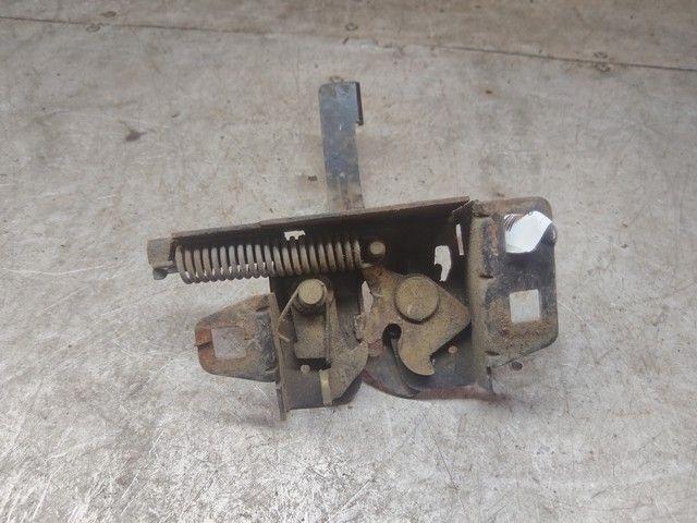 Замок капота C92AN2 Ford Escort - Фото 2