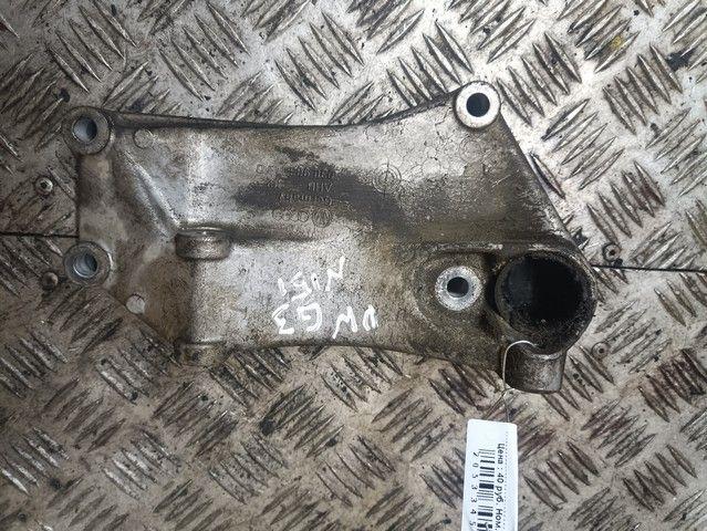 Кронштейн генератора NNFVUQ Volkswagen Golf купить с доставкой