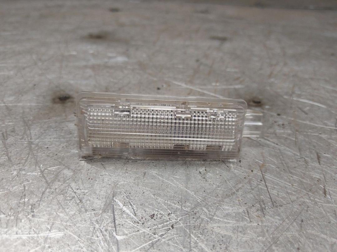 Фонарь салона (плафон) VR75G3 Ford Fusion