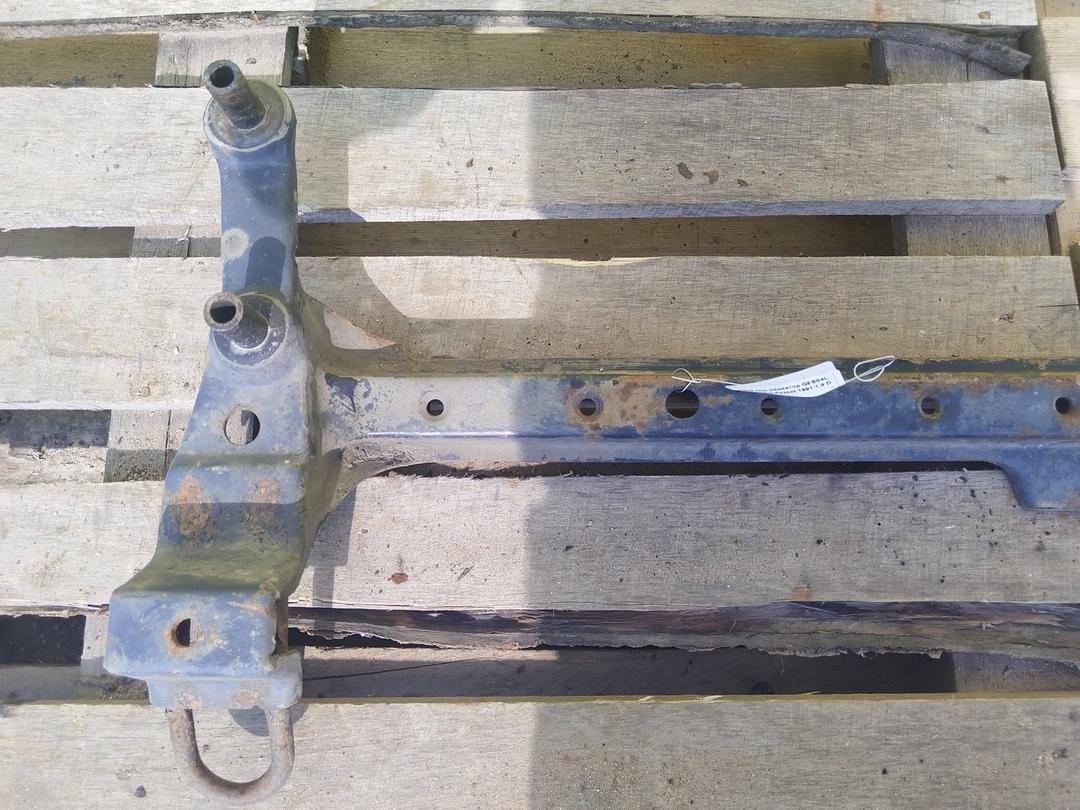 Балка под радиатор QEE04L Volkswagen Passat - Фото 2