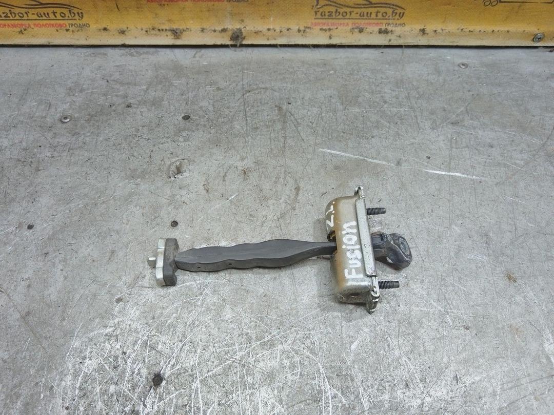 Ограничитель открывания двери задней Q1333M Ford Fusion