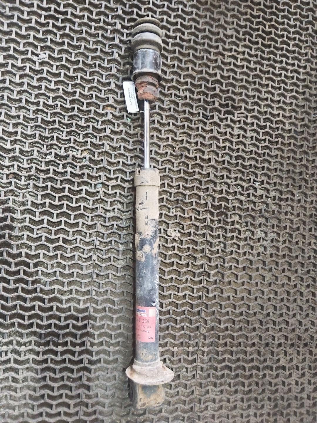 Амортизатор задний правый DDWLQC Audi 80 купить