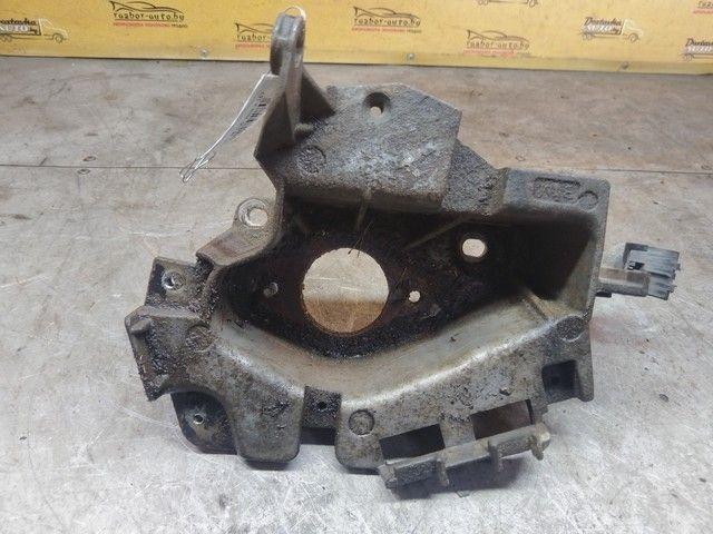 Кронштейн КПП WI08LF Renault Clio