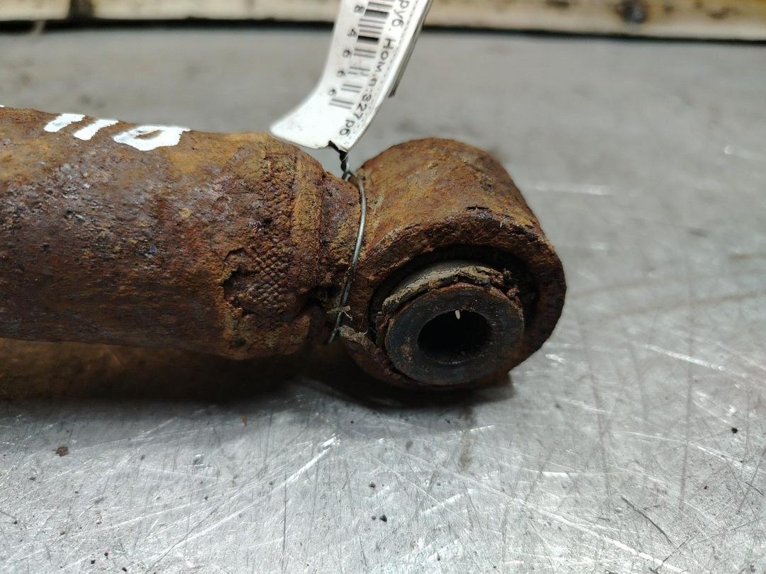 Амортизатор задний левый F07JGS Nissan Primera - Фото 5