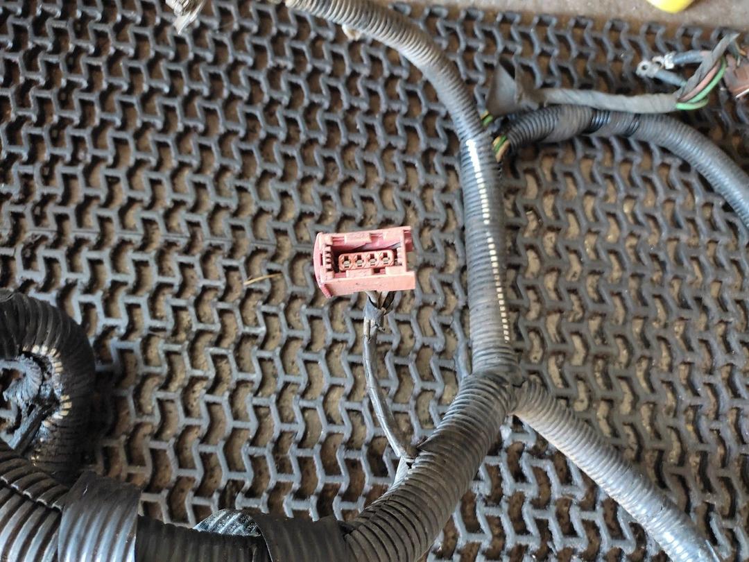 Проводка двигателя SD5ON5 Renault Scenic купить на авторазборке