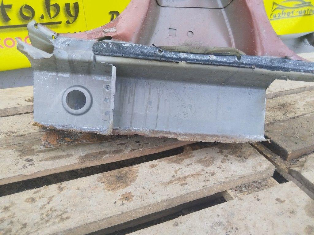 Стойка кузовная центральная левая SXWAJ9 Peugeot 307 undefined