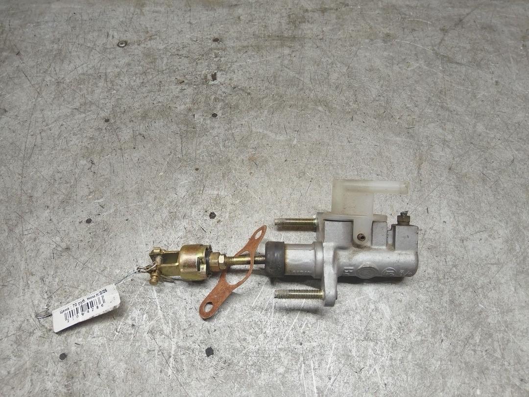 Цилиндр сцепления главный H98IDQ Toyota Corolla - Фото 2