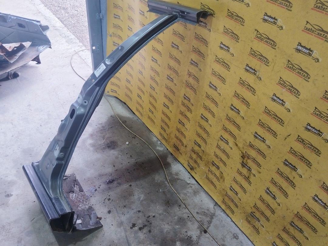 Стойка кузовная центральная левая 5O1RPM Audi 80 купить в магазине запчастей бу