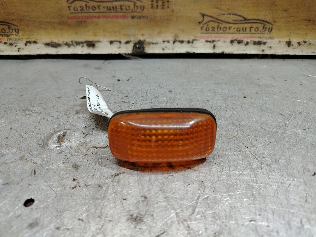 Повторитель передний левый TX65VZ Nissan Primera - Фото 1