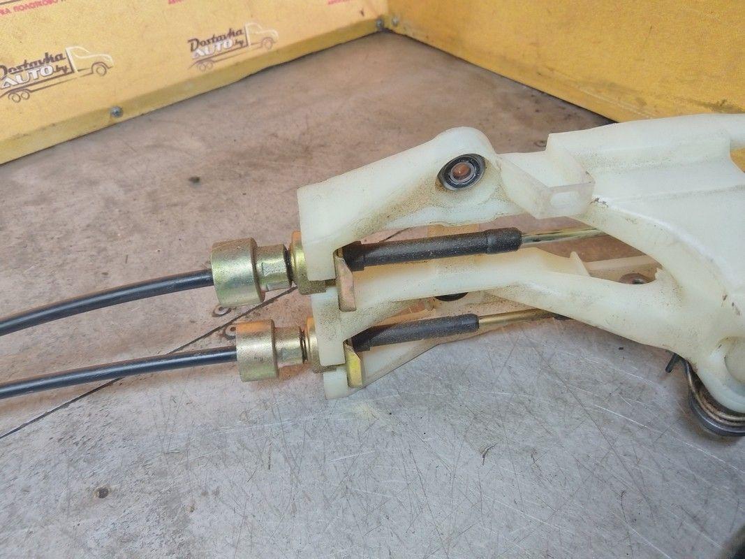 Кулиса 3746OK Toyota Avensis Verso купить на авторазборке