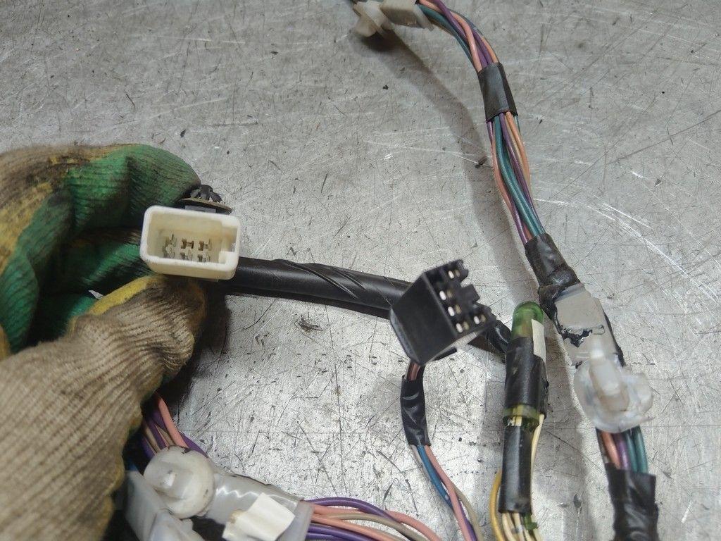 Проводка двери передней правой 5B3R4B Toyota Corolla Verso - Фото 6