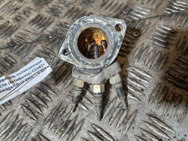 Подогреватель охлаждающей жидкости (антифриза) CD462Y Volkswagen Golf купить