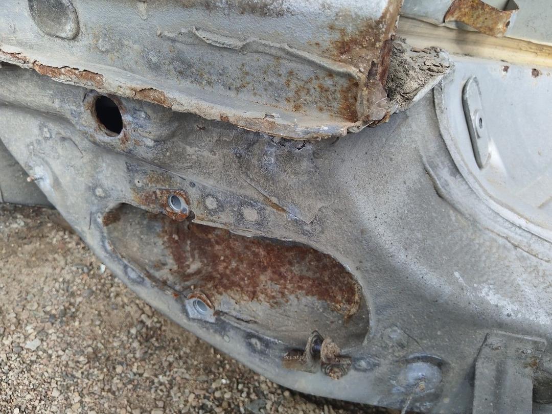 Крыло заднее левое Q4P9BN Alfa Romeo 147 undefined