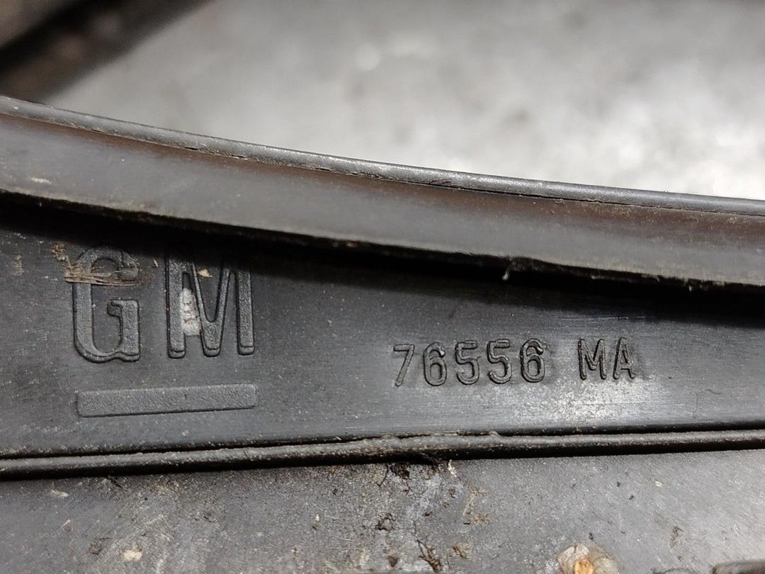 Молдинг стекла лобового 7P543W Opel Zafira - Фото 7
