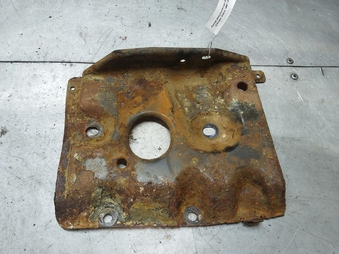 Полка аккумулятора GJVX4I Citroen Xsara