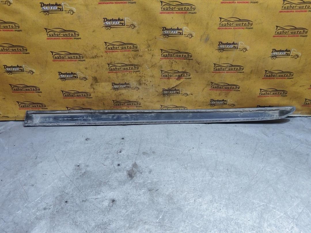 Молдинг двери передней правой NCIHN1 Skoda Fabia купить