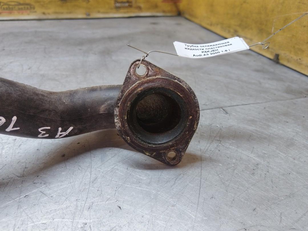 Трубка охлаждающей жидкости пластиковая K5KJEH Audi A3 купить