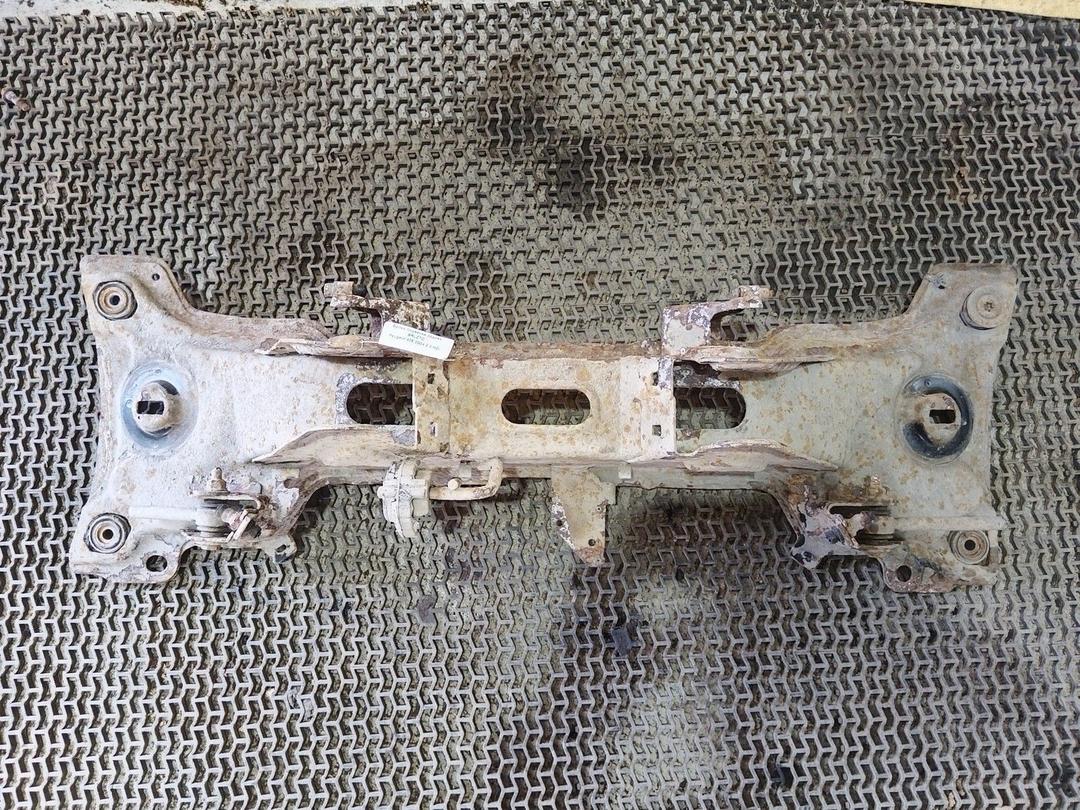 Балка подвески задняя BRLZTD Peugeot 406