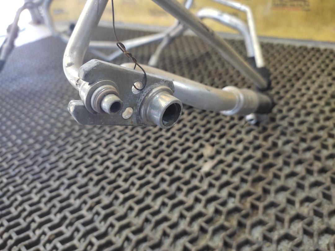 Трубка кондиционера 5J3L9C Citroen C4 - Фото 2