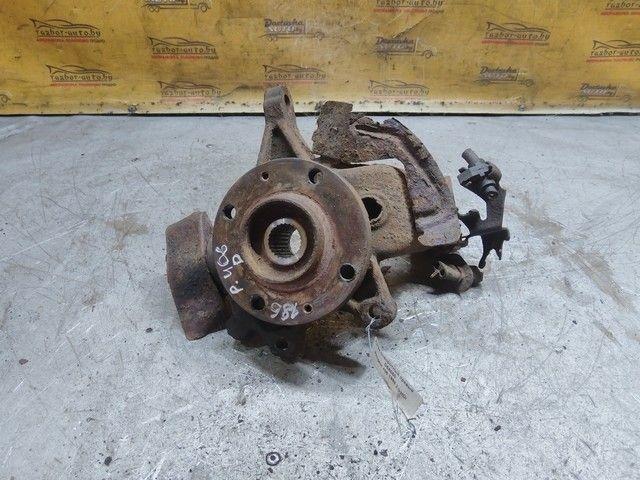 Кулак поворотный правый DS8050 Peugeot 406