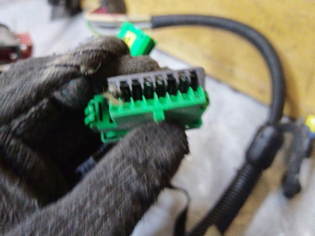 Проводка JHCIW8 Peugeot 307 undefined